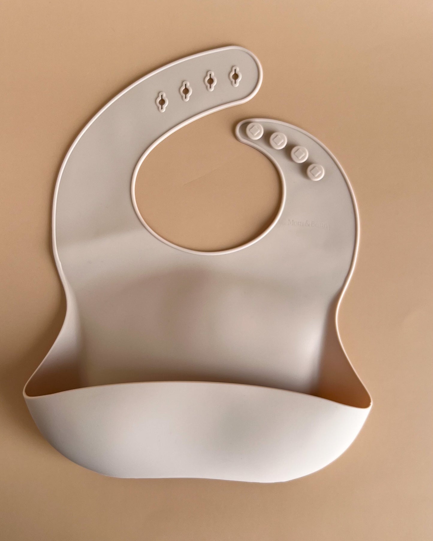 SILICONE BIB