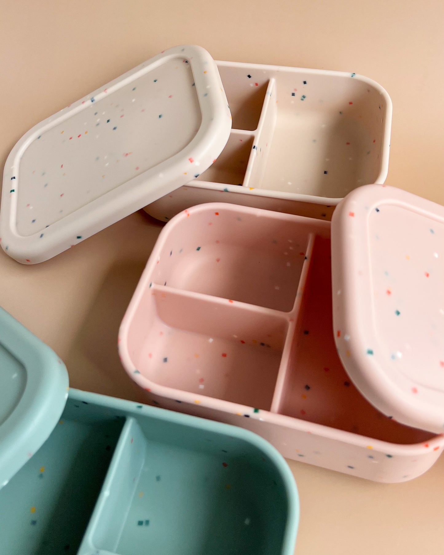 SILICONE BENTO LUNCH BOX | CONFETTI