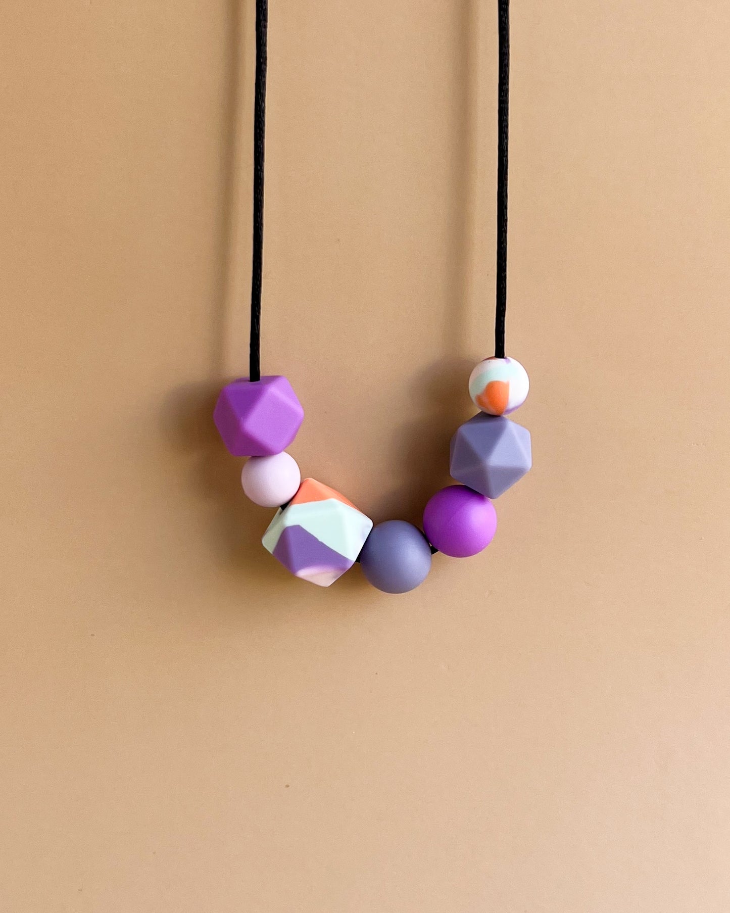 MOM TEETHING NECKLACE | NATURE