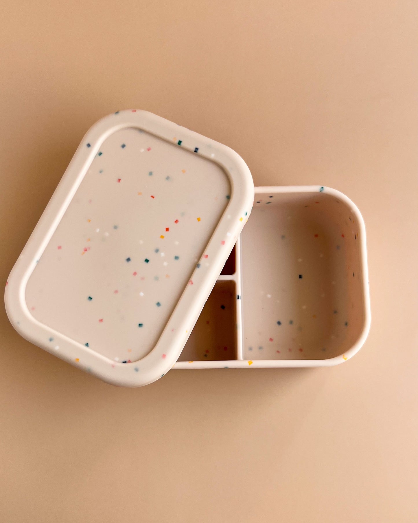 SILICONE BENTO LUNCH BOX | CONFETTI