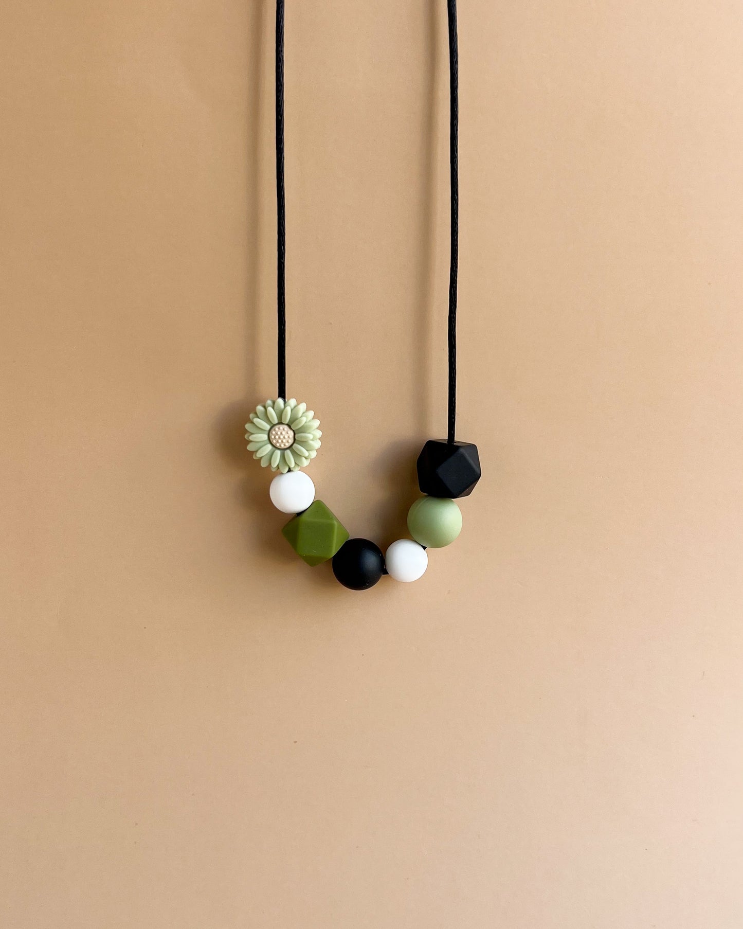 MOM TEETHING NECKLACE | FLOWERS EDITION