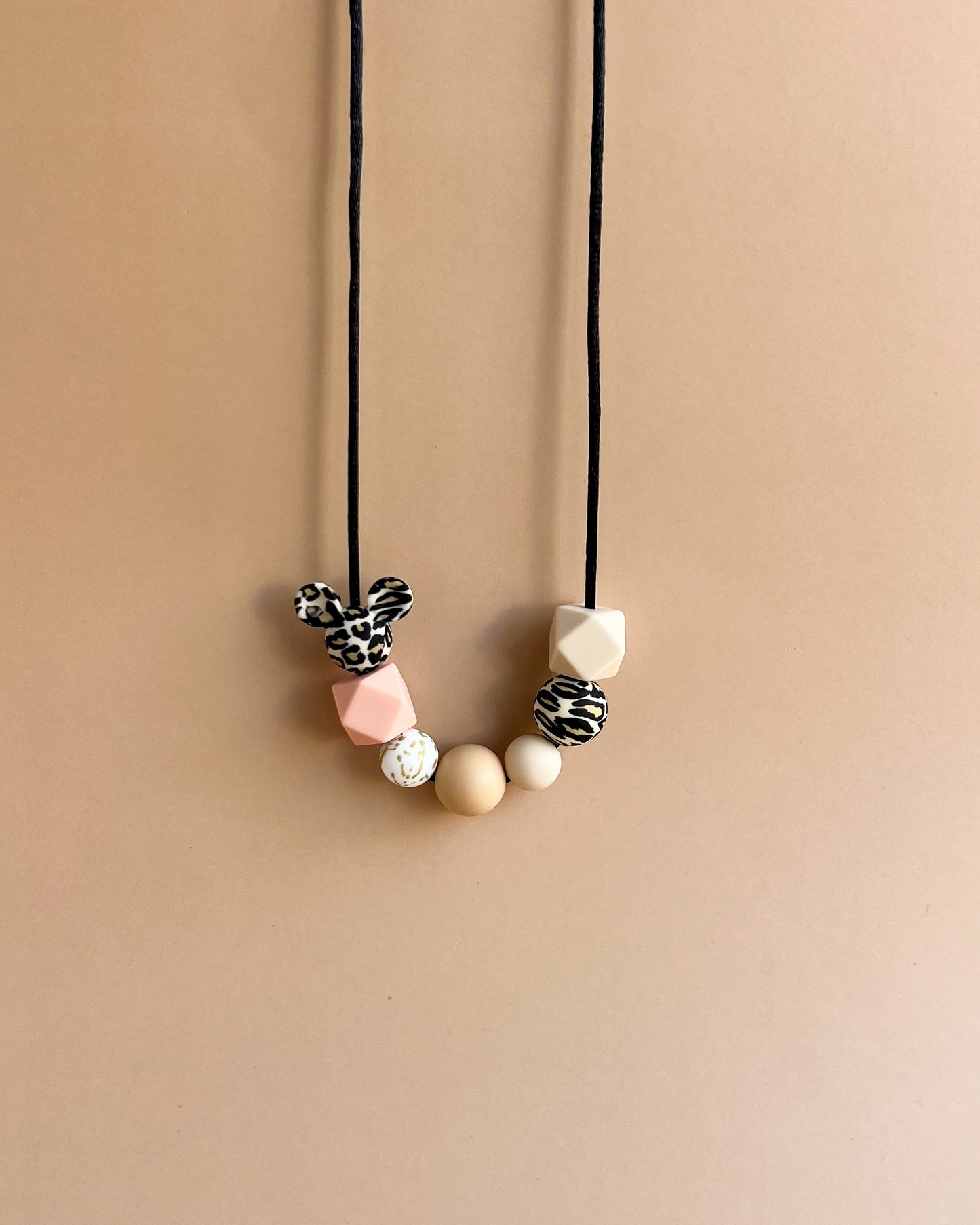 MOM TEETHING NECKLACE | LEOPARD EDITION